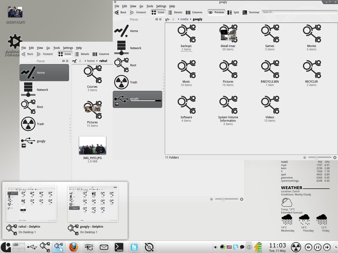 KDE Desktop with Applications